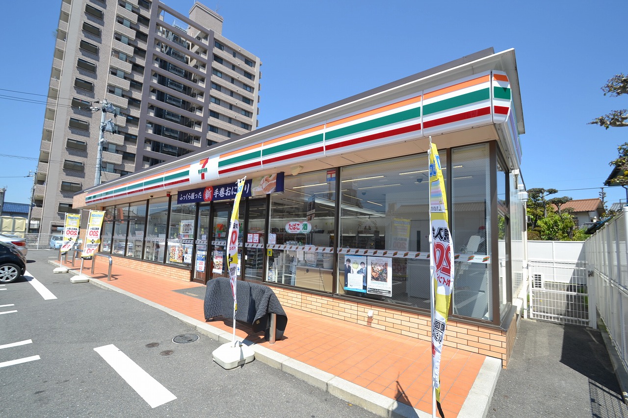 コンビニ　セブンイレブン広島五日市1丁目店（コンビニ）まで448m