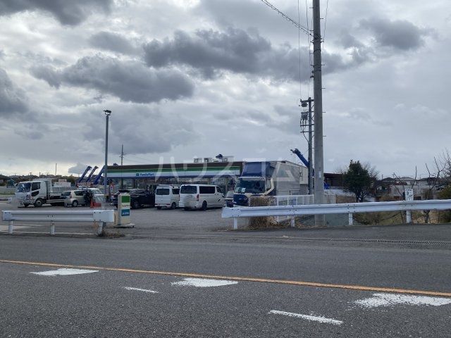 【大府市若草町のマンションのコンビニ】