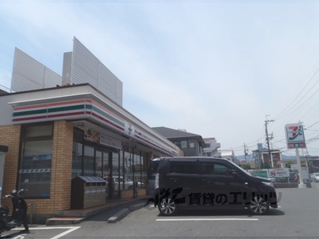 【ベルベデール向日町のコンビニ】