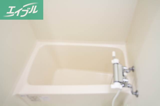 バス・シャワールーム　他のお部屋の写真です。実際とは異なります。