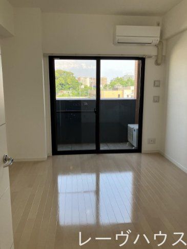 居室・リビング　バルコニー