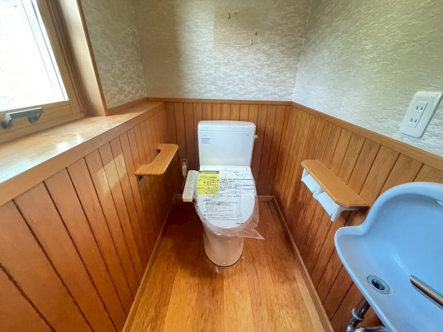 トイレ　新設しました。