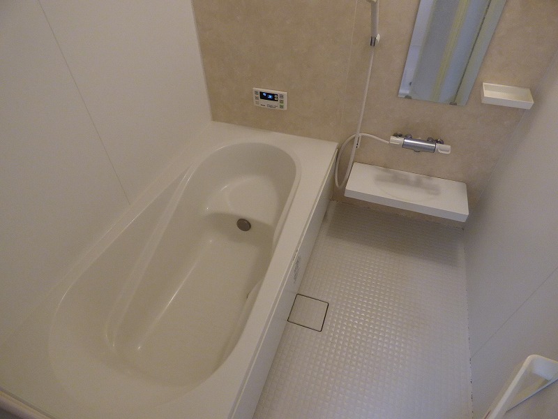 バス・シャワールーム　201号の写真になります。