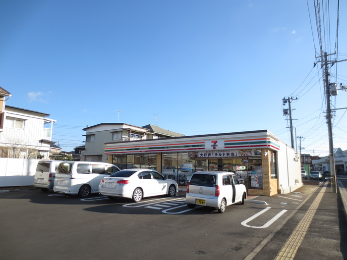 コンビニ　セブンイレブン泉向陽台3丁目店（コンビニ）まで400m