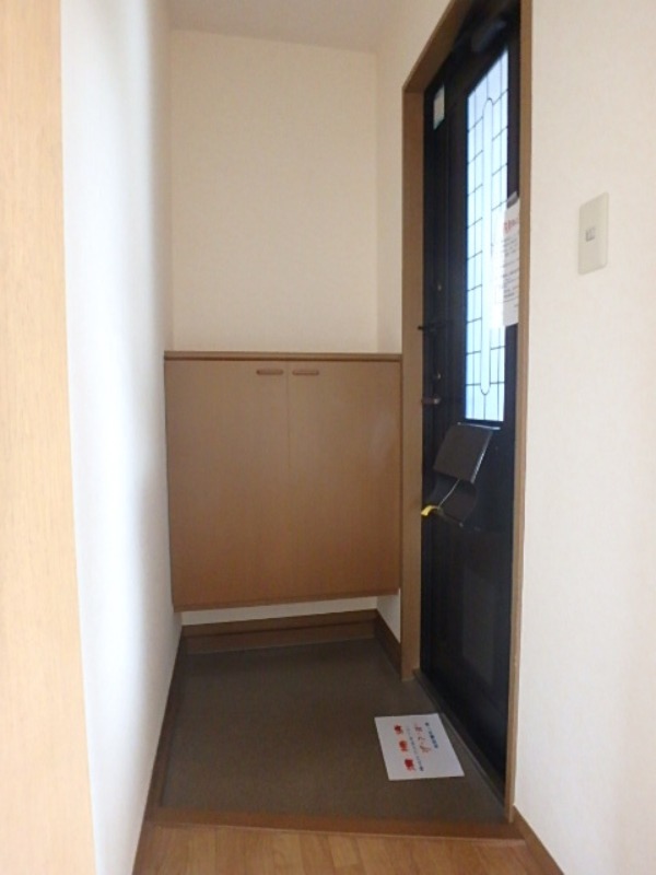 玄関　図面と現状に相違がある場合には現状を優先