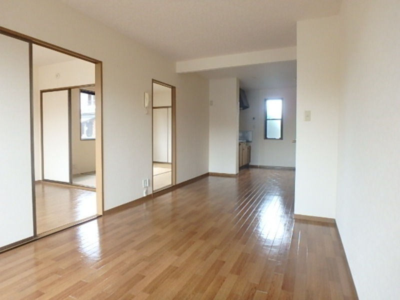 居室・リビング　図面と現状に相違がある場合には現状を優先