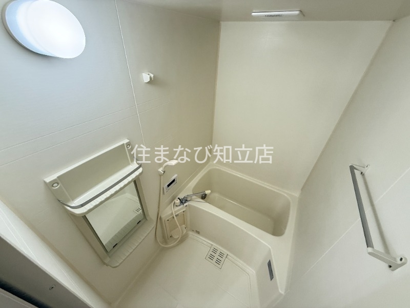 バス・シャワールーム　同型別部屋写真