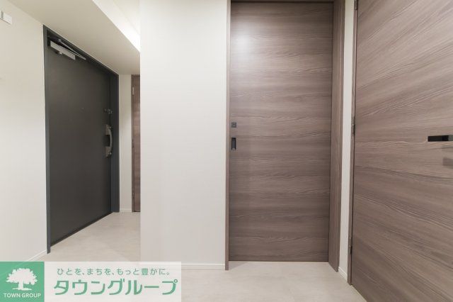 玄関　※参考写真