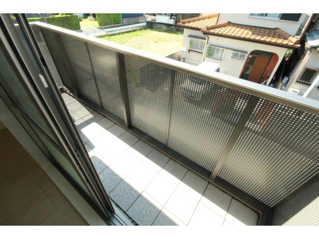 バルコニー　※写真は別居室のものです。