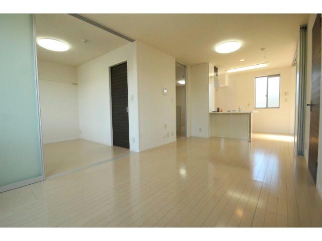 居室・リビング　※写真は別居室のものです。