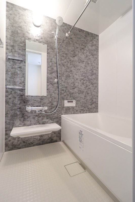 バス・シャワールーム　図面と現状に相違がある場合には現状を優先