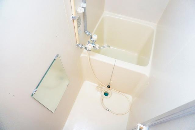 バス・シャワールーム　浴室