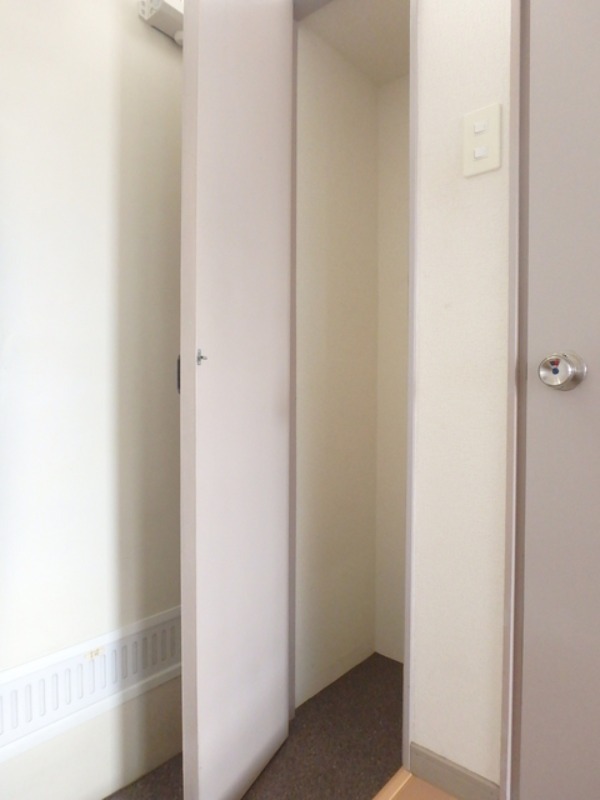 収納　図面と現状に相違がある場合には現状を優先