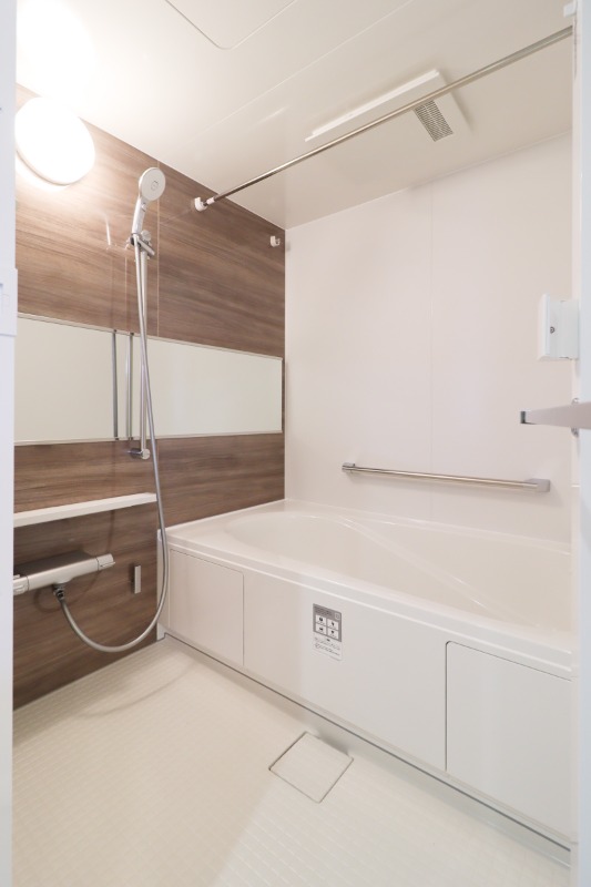 バス・シャワールーム　図面と現状に相違がある場合には現状を優先