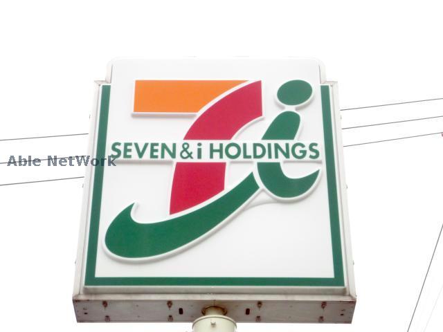 コンビニ　セブンイレブン宇部東割店（コンビニ）まで311m