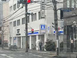 コンビニ　ローソン 四条千本店（コンビニ）まで244m