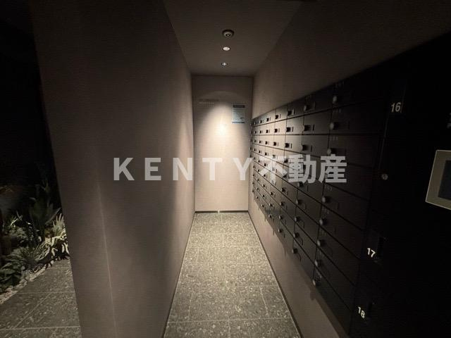 ロビー　建物の内部です