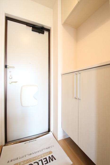 玄関　落ち着いた玄関です