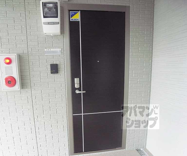 その他設備　玄関ドアです。