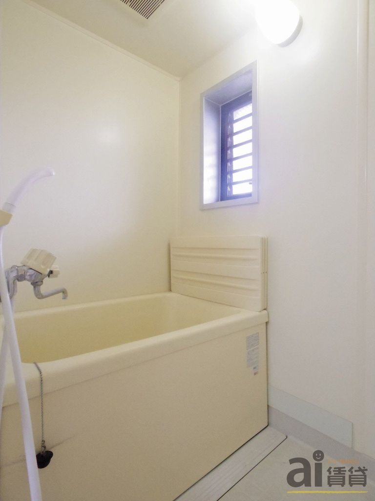 バス・シャワールーム　※他号室写真です。