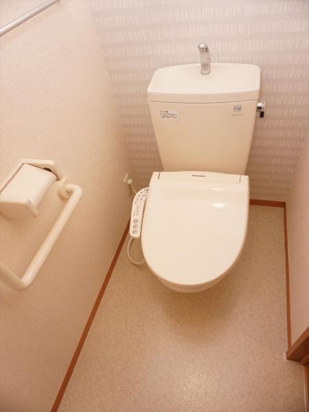 トイレ　トイレ