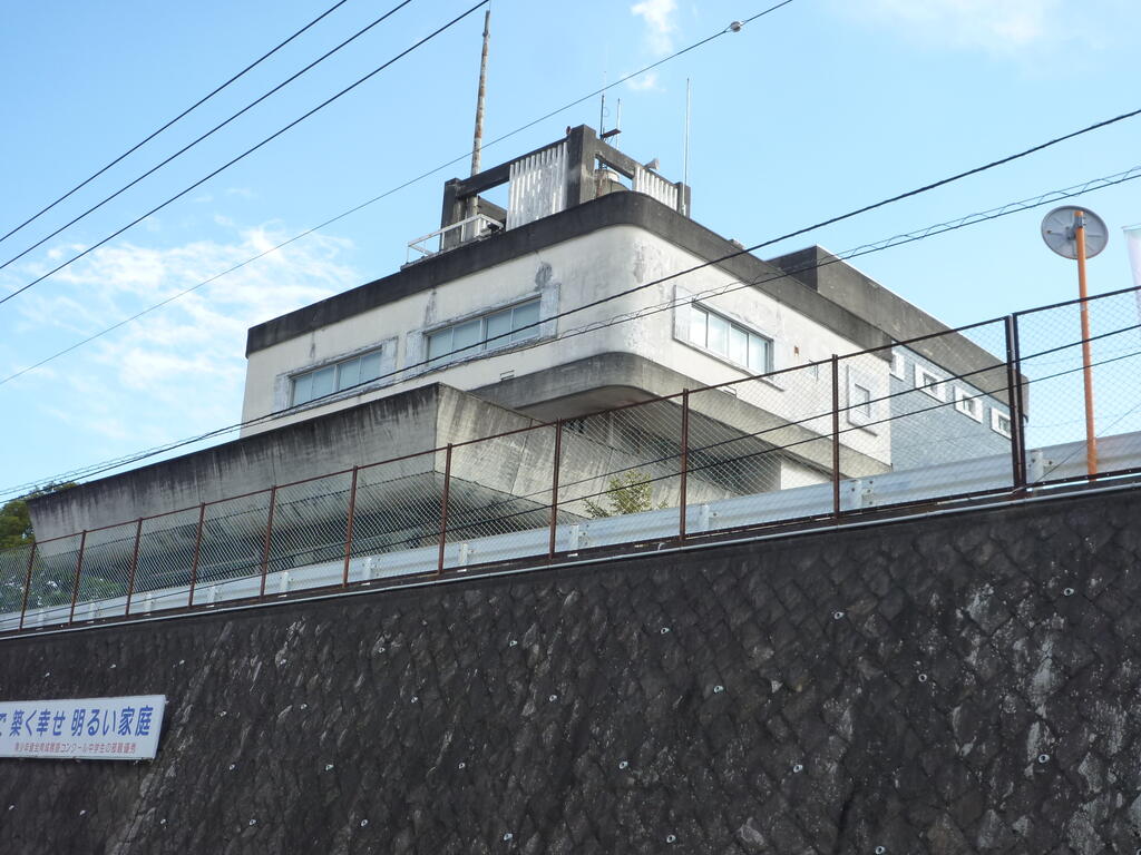 役所　湯河原町役場（役所）まで322m