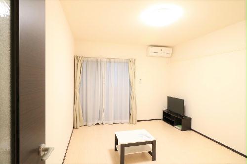 居室・リビング　当社人気のレオネクスト！モダンな色合いが好きな方へおススメ