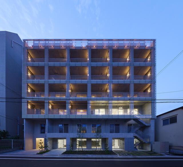 エントランス　?