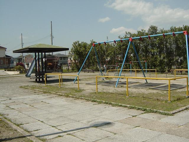 その他　ひがし公園（その他）まで160m