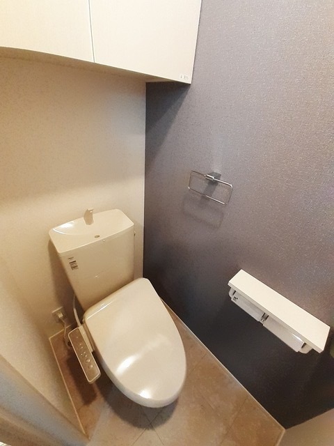 トイレ　温水洗浄便座！