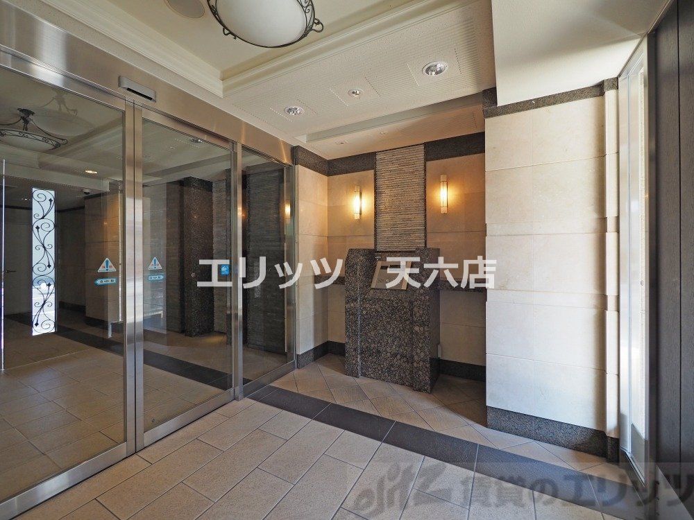 その他　エントランス