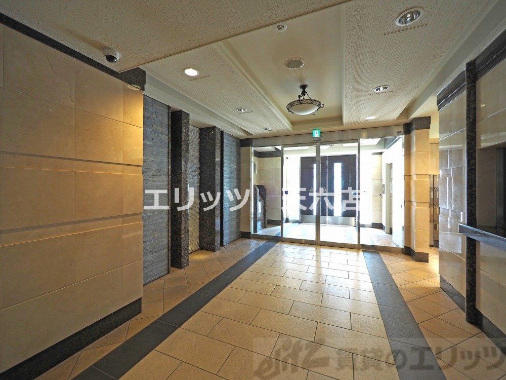 エントランス　エントランス