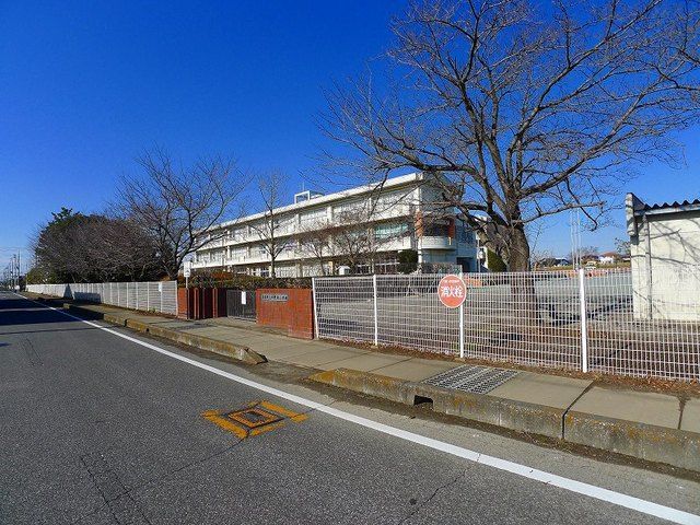 小学校　邑楽町立中野東小学校（小学校）まで450m