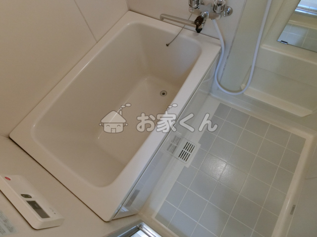 バス・シャワールーム　バスルーム