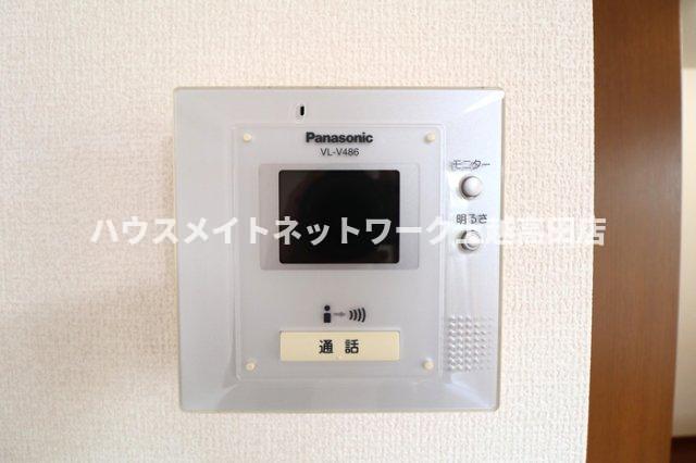 セキュリティ　モニターホン（参考同型101号室室内写真）