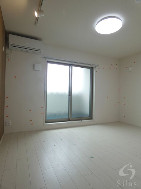 居室・リビング　同仕様