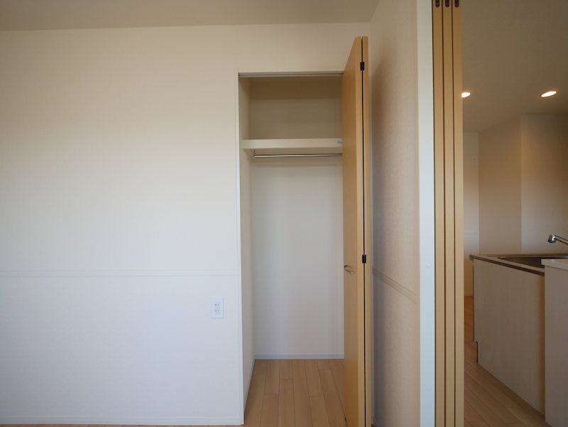 収納　クローゼット（洋室4.8帖）