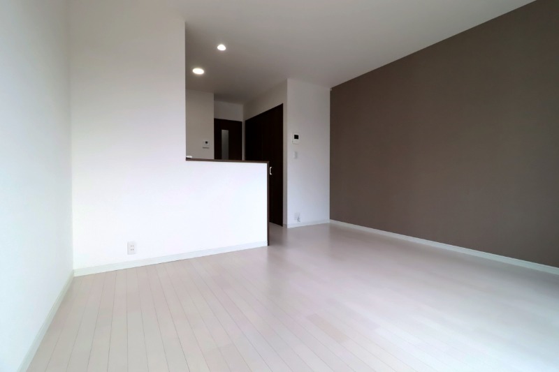 居室・リビング　図面と現状に相違がある場合には現状を優先