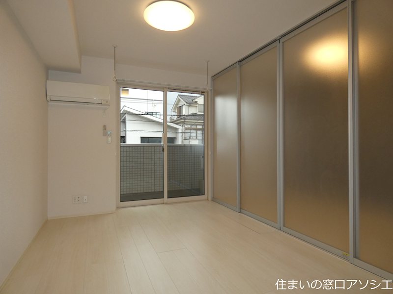 キッチン　写真は同型タイプ