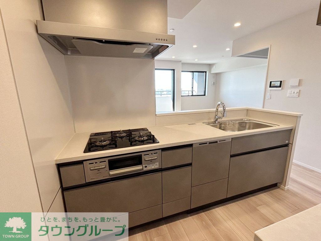 キッチン　対面式システムキッチン