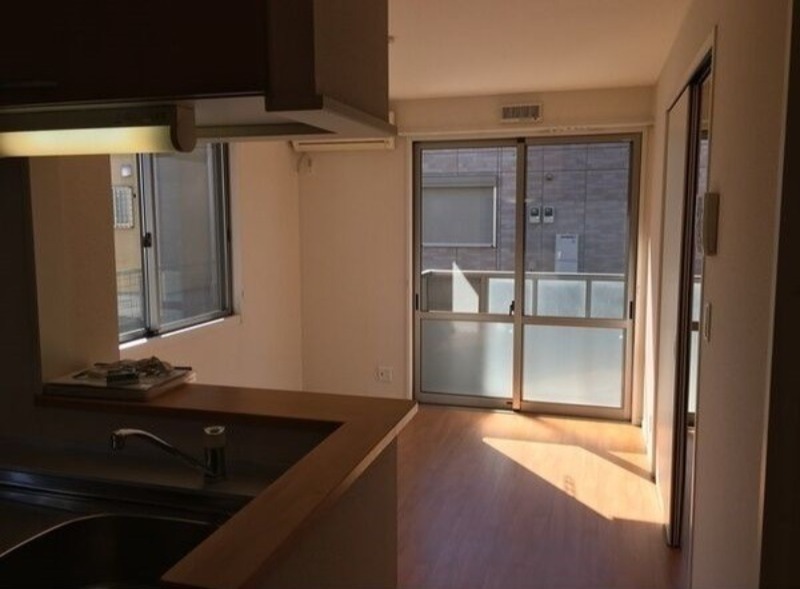 居室・リビング　図面と現状に相違がある場合には現状を優先