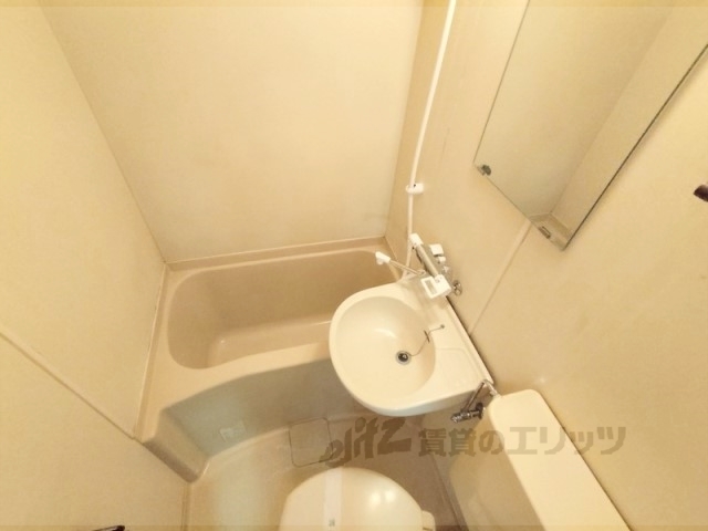 バス・シャワールーム　バス