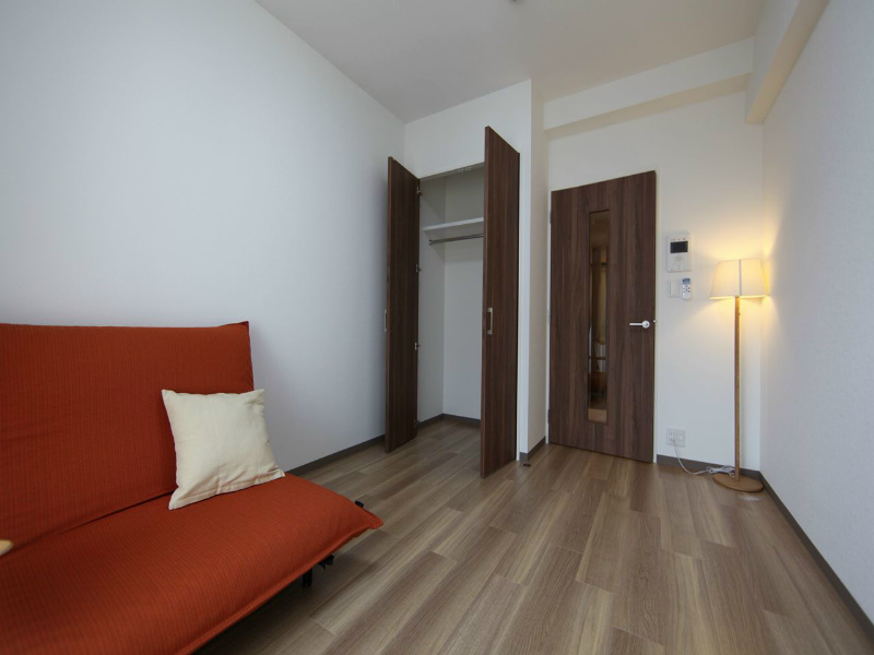 居室・リビング　洋室6.2帖　クローゼット付（収納充実してます）