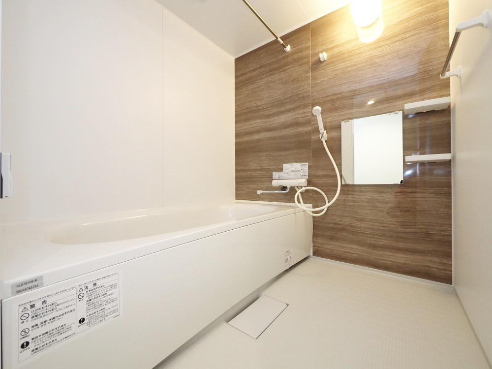 バス・シャワールーム　☆清潔感のあるバスルーム☆