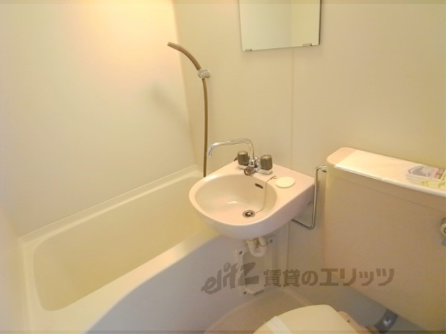 バス・シャワールーム　ユニットバス