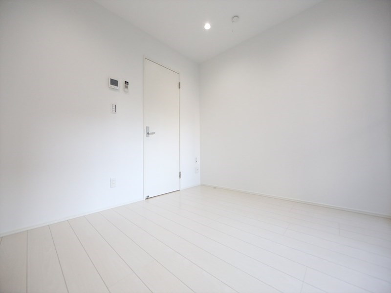 その他部屋・スペース　洋室6.1帖　エアコン完備　クローゼット付　バルコニー