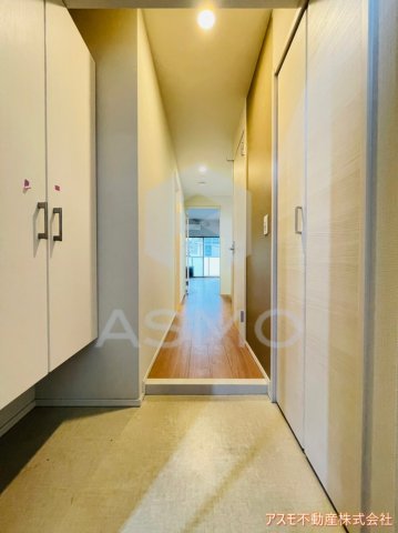 玄関　同マンション別部屋参考写真