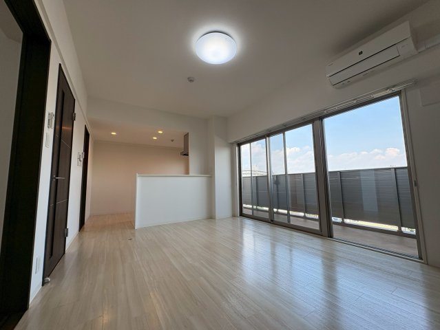 居室・リビング　おしゃれなリビングです