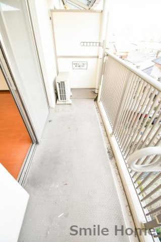 バルコニー　広めのバルコニーです