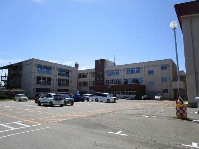 小学校　帯広市立啓北小学校（小学校）まで923m